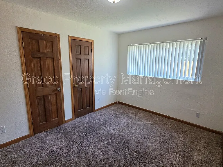 9301 Ellen Ct — Photo 14