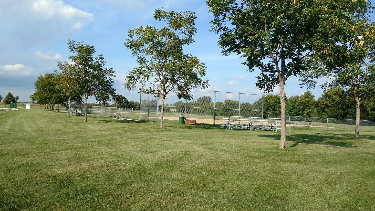 621 Wedgewood Trl photo 1