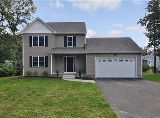 16 Mumford Ave, Warwick, RI 02889