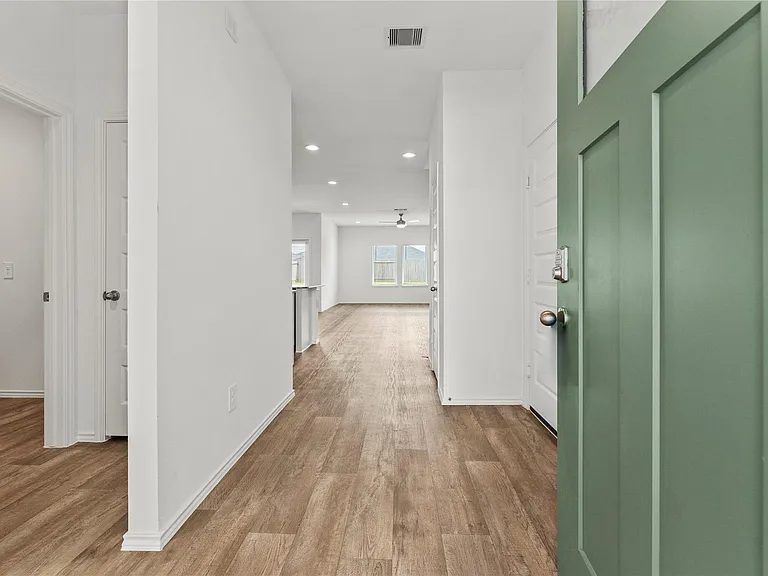 2815 Magnolia Blossom Ln — Photo 2