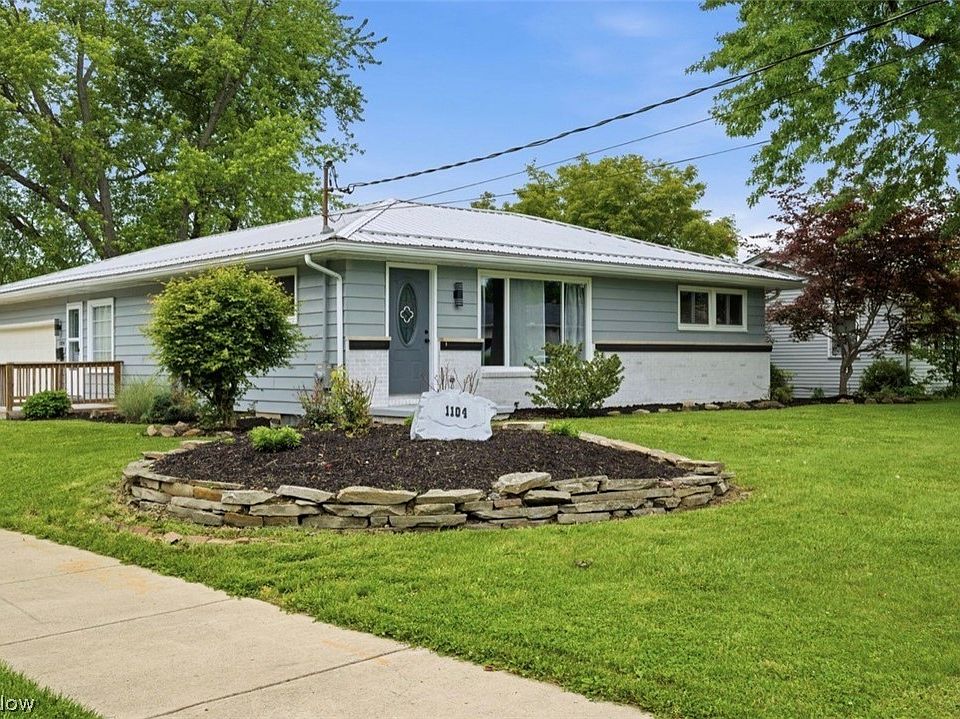 1st image of 1104 Gary Ave