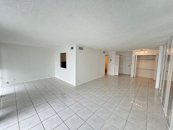 2nd image of 501 Three Island Blvd #102