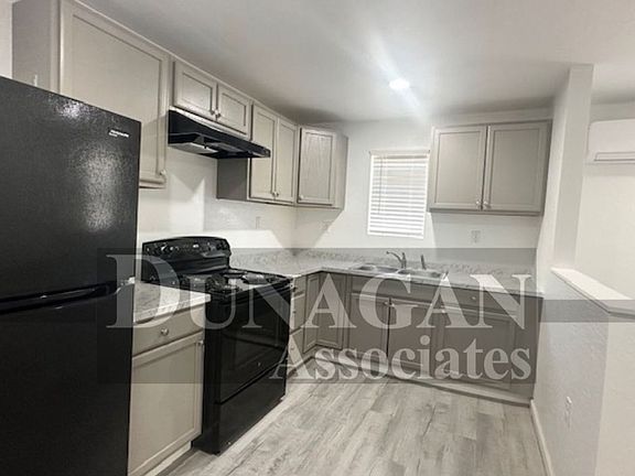 2nd image of 602 Irvin St #B82cf64fa