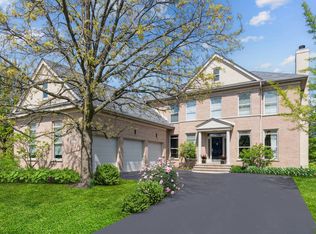 775 Endicott Rd, Highwood, IL 60040