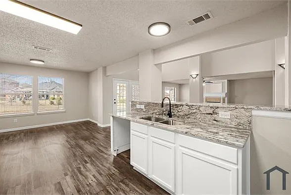 6209 San Marino Dr — Photo 7