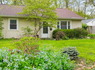 1202 Briarcliff Dr, Urbana, IL