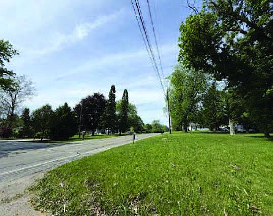 4th image of 15095 Wood Rd