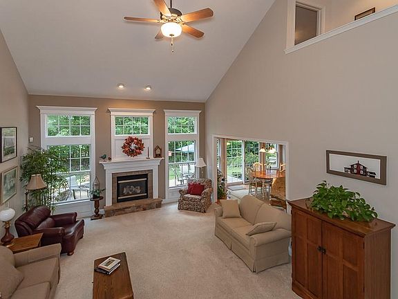 4th image of 7700 Covington Ct