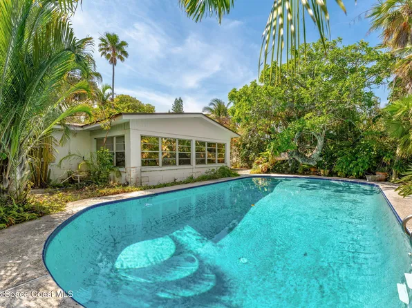 2035 N Shannon Ave, Indialantic, FL 32903