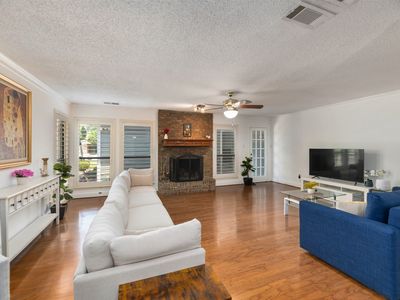 1428 Palmnold Cir E, Fort Worth, TX, 76120