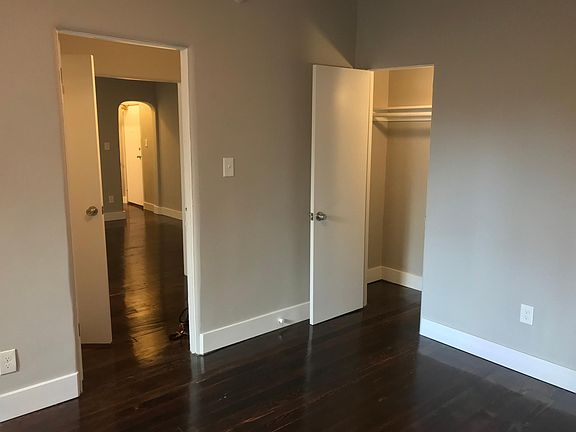 4th image of 735 S St Andrews Pl APT 104