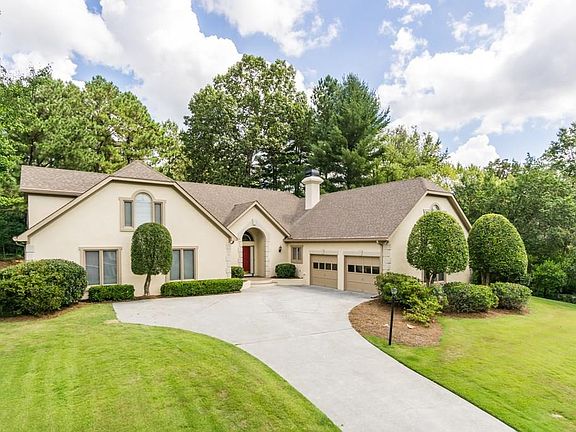 2nd image of 3453 Sheridan Dr