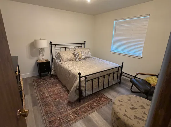 438 Agate St, Pinedale, WY 82941
