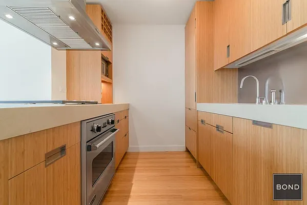 Rented by Bond New York | media 12