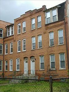 1st image of 10524 S Maryland Ave