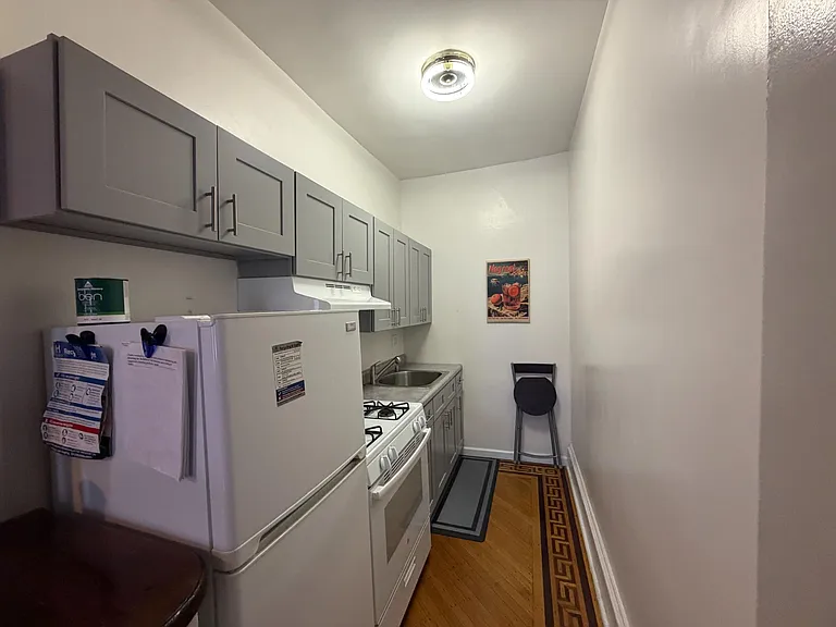 528 Bloomfield St #3 — Photo 7