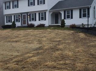 5 Lous Dr, Dudley, MA 01571