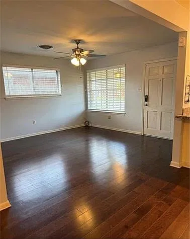 3 bed, 1.5 bath, 1213 sqft, $1,500 — Photo 4