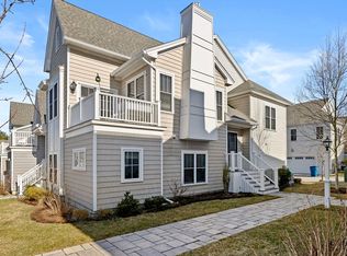 10 Clover Dr, Plymouth, MA 02360