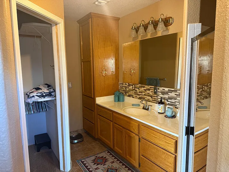 13849 S Ironwood Dr — Photo 17