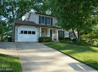 6702 Fisher Ave, Falls Church, VA 22046
