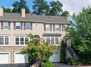 2 W Aspen Way, Matawan, NJ 07747