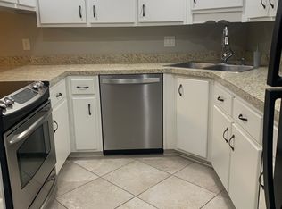 6067 Hilburn Rd, Pensacola, FL 32504