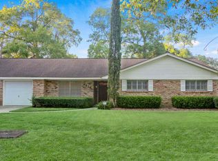 7570 Forest Park Dr, Beaumont, TX 77707