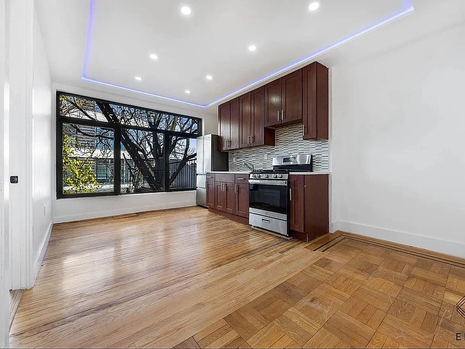 1st image of 279 S 5th St #3C