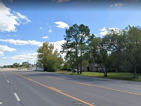 3rd image of 3260 E Highway 6