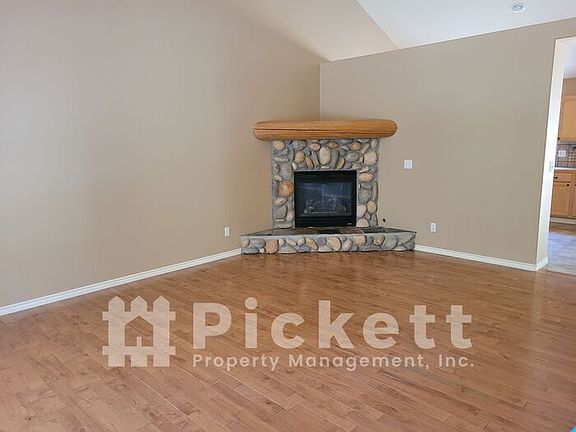 4th image of 7051 SE Kansas St