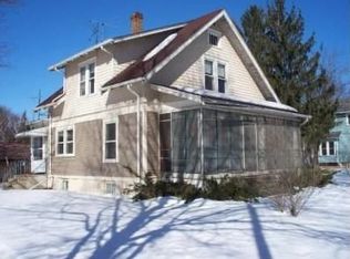 403 E North St, Jefferson, WI 53549