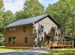 3 Brook Dr, Narrowsburg, NY 12764