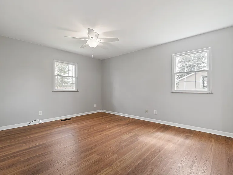513 Meadowlark Ln — Photo 28