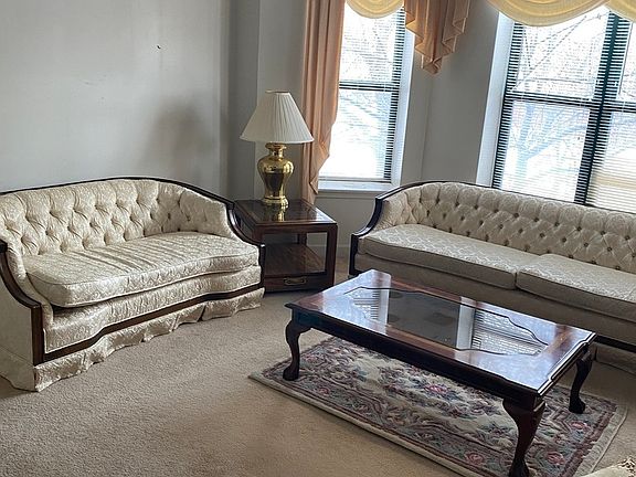 2nd image of 124 N Keeler Ave #2