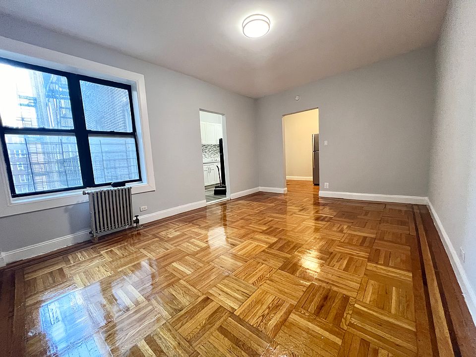 2nd image of 3572 Dekalb Ave APT 5B