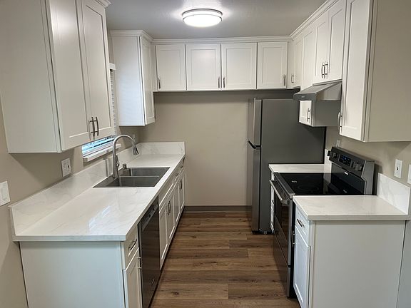 2nd image of 761 Archer St APT 8