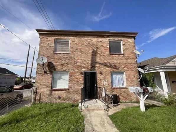 8739 Edinburgh St, New Orleans, LA 70118