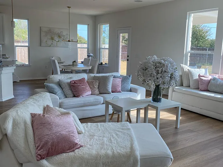 12829 Oxford Vineyard Ln — Photo 3