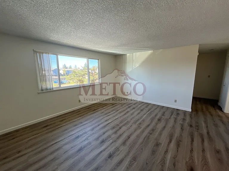1310 Q St — Photo 5