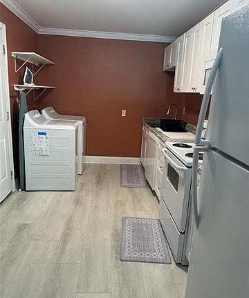 5th image of 1138 Teche St