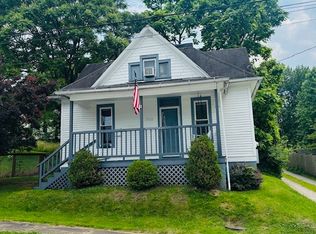 1112 Charles St, Parkersburg, WV 26101