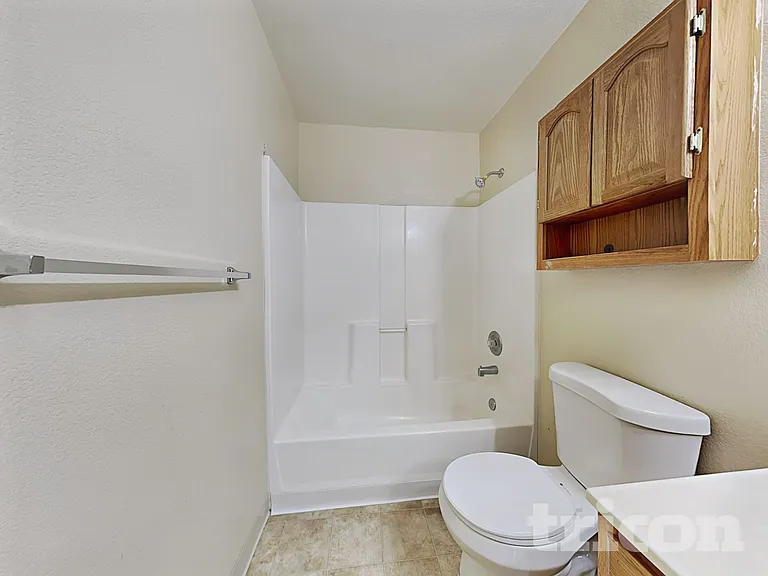 8640 Sopwith Blvd — Photo 13