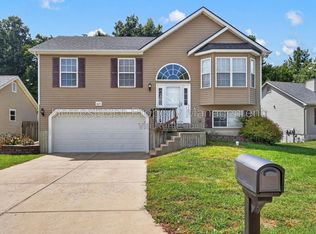 1671 Waters Edge Way, Pevely, MO 63070