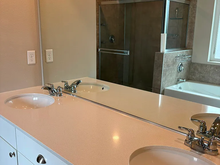 3112 14th Avenue Ct NW — Photo 5