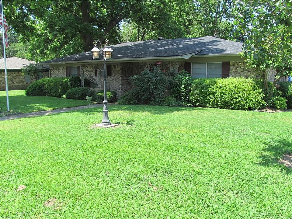 1st image of 203 Lee Ray Dr