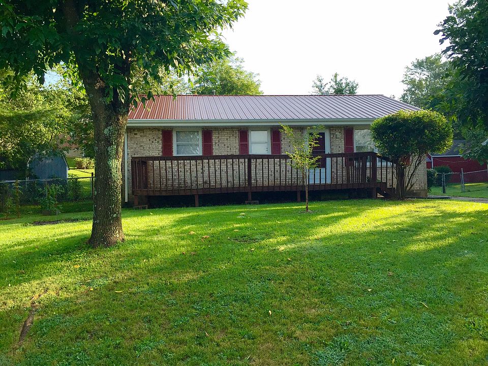 1st image of 321 Ashgrove Dr