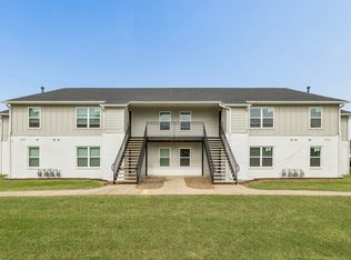 1132 W Cato Springs Rd APT 4, Fayetteville, AR 72701
