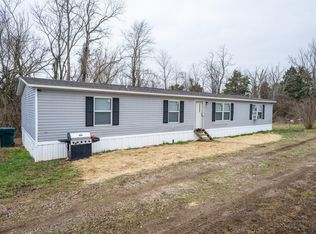 665 Cane Spring Rd, Waco, KY 40385