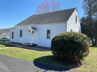 761 Main St, Sugarloaf, PA 18249